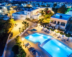 Hotel Lodos (Karterados, Greece)