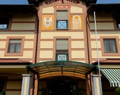 Khách sạn Vald Hotel (Val della Torre, Ý)