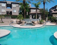 Hele huset/lejligheden Beautiful 1St Floor Condo In Ahwatukee With Heated Pool. (Phoenix, USA)