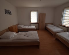 Huoneistohotelli Ab Apartment Objekt 111 (Stuttgart, Saksa)