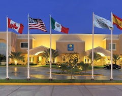 Khách sạn Comfort Inn Monterrey Norte (San Nicolas de los Garza, Mexico)