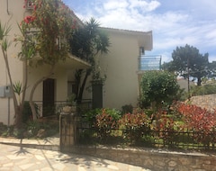 Khách sạn Villa Kosta (Stoupa, Hy Lạp)