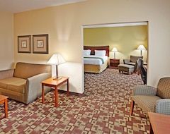 Khách sạn Holiday Inn Express & Suites Southern Pines-Pinehurst Area, an IHG Hotel (Southern Pines, Hoa Kỳ)