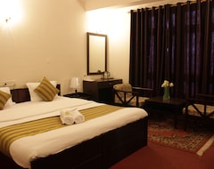 Hotel CHAS Sanderling (Darjeeling, India)