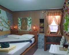 Hotel Ruenrimkwai Resort (Pattaya, Tailandia)