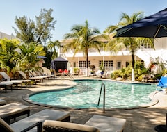 Hotelli Tradewinds Apartment Hotel (Miami Beach, Amerikan Yhdysvallat)