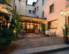 Khách sạn hotel Acqui (Acqui Terme, Ý)