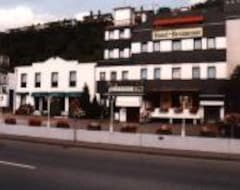 Khách sạn Hotel zwei & vierzig (Vallendar, Đức)