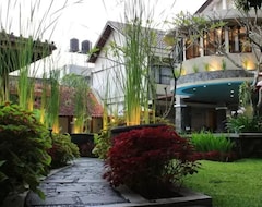 Hotel Sriti Magelang (Magelang, Indonezija)