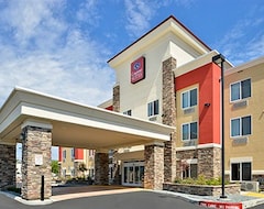 Hotel Comfort Suites Redding - Shasta Lake (Redding, USA)