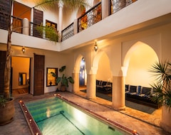 Khách sạn Riad Darhani (Marrakech, Morocco)