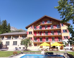 Hotel GrischaLodge (Parpan, Switzerland)