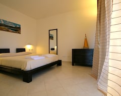 Hotel Kuddie Rosse Eco-friendly Residence (Pantelleria, Italija)