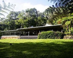 Khách sạn Chambers Wildlife Rainforest Lodges (Atherton, Úc)