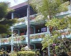 Otel Bakung Beach Resort (Kuta, Endonezya)
