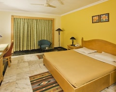 OYO 1898 Hotel Aditya (Ludhiana, Indija)