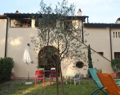 Khách sạn Il Poggio Di San Ruffino (Lari, Ý)