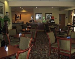 Khách sạn Holiday Inn Express - New Albany (New Albany, Hoa Kỳ)