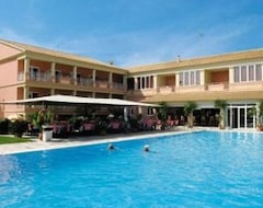 Hotel Thomas Bay (Agios Stefanos Avlioton, Greece)