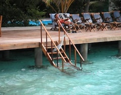 Хотел Ranveli Island Resort (Южен Ари Атол, Малдиви)