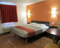 Hotel Regal 8 Inn & Suites (Lincoln, EE. UU.)