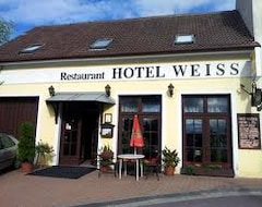 Hotel Weiss (Lechovice, Czech Republic)
