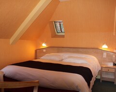 Hotelli des Bains (Lancieux, Ranska)
