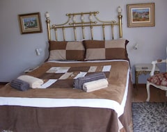 Hotel Gracepoint Guesthouse (Buffelspoort, South Africa)