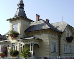 Otel Guest House Veronika (Kočevje, Slovenya)