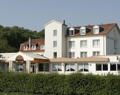 Nhà nghỉ Logis Lorée Du Bois (Norroy, Pháp)