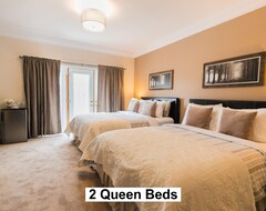 Bed & Breakfast Newton Villa (Brampton, Canada)