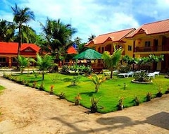 Otel Slam'S Garden Dive Resort (Malapascua Island, Filipinler)
