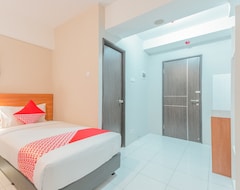 Hotel OYO 1720 A2b Residence (Manado, Indonesia)