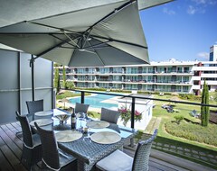 Hotel Luxus Wohnung, Free Wifi, 130 Tv Kanäle & Viscos Matratze (Quarteira, Portugal)