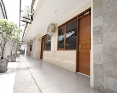 Otel OYO 1699 Verona Residence (Bandung, Endonezya)