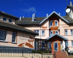 Hotel Pajūrio Vieškelis (Klaipeda, Lituania)