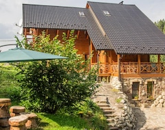 Hotel Karpatska Villa (Yaremche, Ukraine)