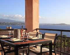 Hele huset/lejligheden Porticcio: Luxury Apartment With Sea View, Swimming Pool Et Tennis (Bastelicaccia, Frankrig)