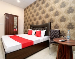 Hotel OYO 16734 Sheela Stays (Ludhiana, Indien)