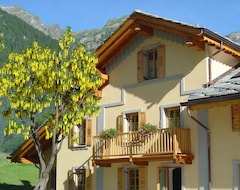 Lejlighedshotel Villa Fridau Resort (Gressoney - Saint - Jean, Italien)