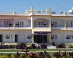 Hotel Paramount Beach Resort (Diu, India)