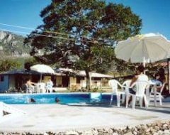 Guesthouse Pousada Veredas, Cafe e 08 cachoeiras na propriedade incluso ! (Cavalcante, Brazil)