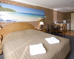 Hotel Dolphin Shores (Vincentia, Australia)