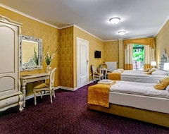 Hotel Royal Palace Centrum Bankietowe (Sanok, Poland)