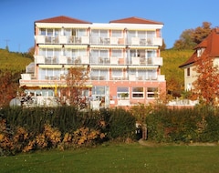 Khách sạn Seehotel Off (Meersburg, Đức)