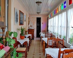 Hotelli Aeginitiko Archontiko (Aegina City, Kreikka)