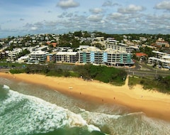 Hotel Grand Palais Beachside Resort (Alexandra Headland, Australia)