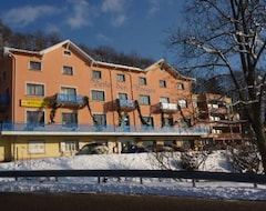 Hotel La Perle des Vosges (Muhlbach-sur-Munster, France)