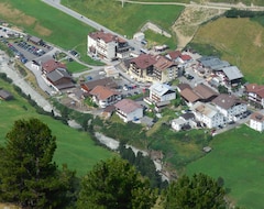 Khách sạn Gastehaus -Pension Edelweiss (Vent, Áo)