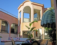 Otel Lo Smeraldo (Ventotene, İtalya)